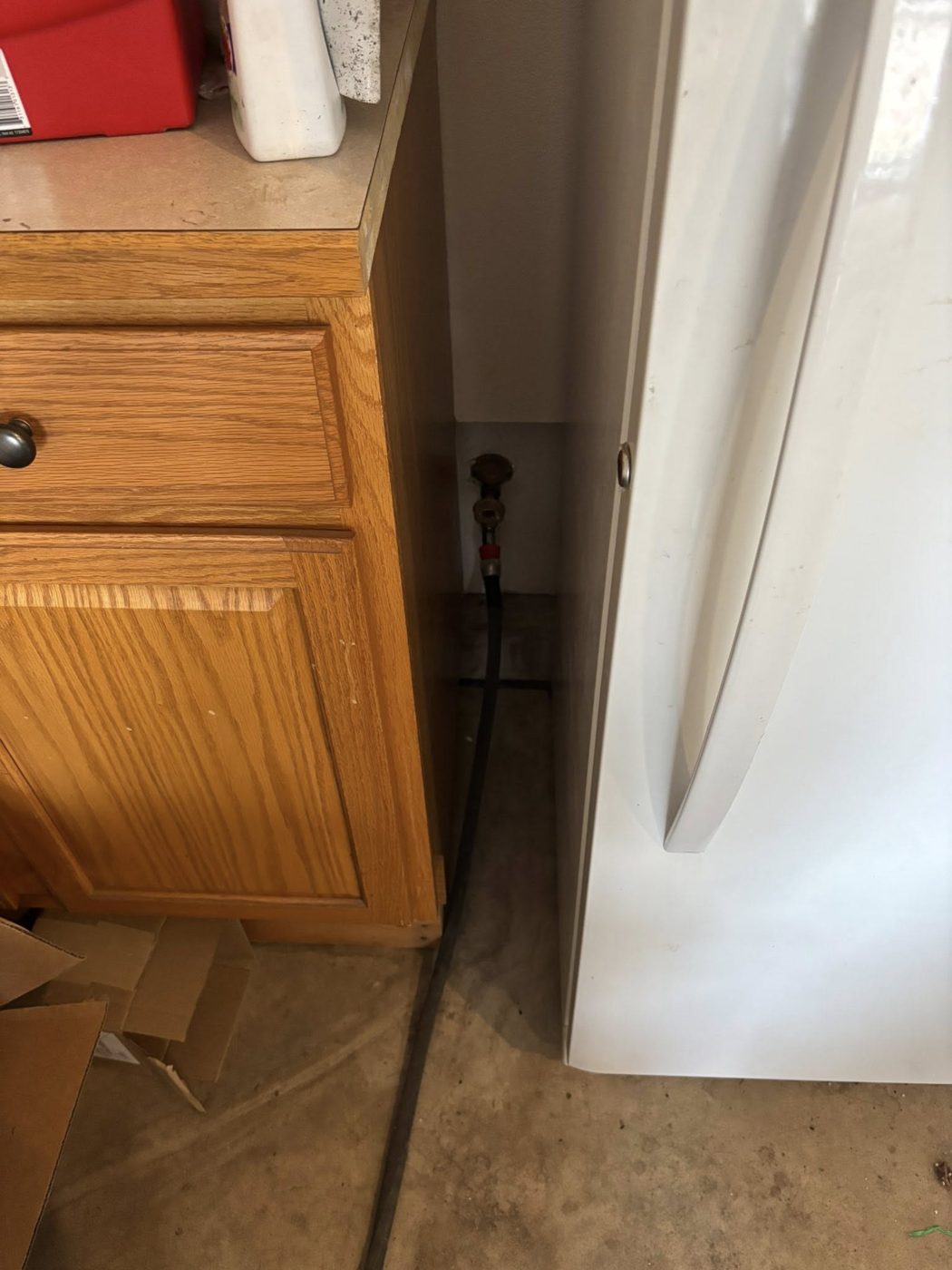 Refrigerator water line install